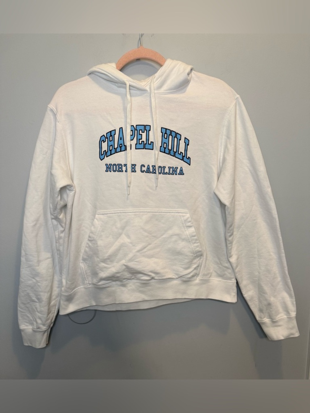 UNC Chapel Hill Tarheels White Athletic Hoodie Unisex Medium